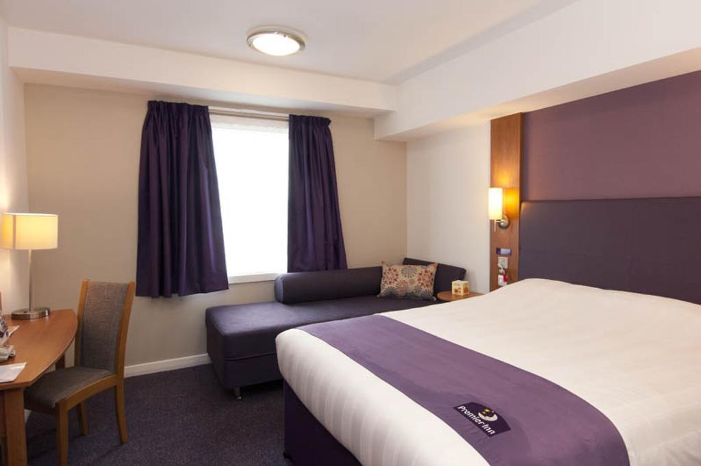 Premier Inn London Ealing Brentford Pokój zdjęcie